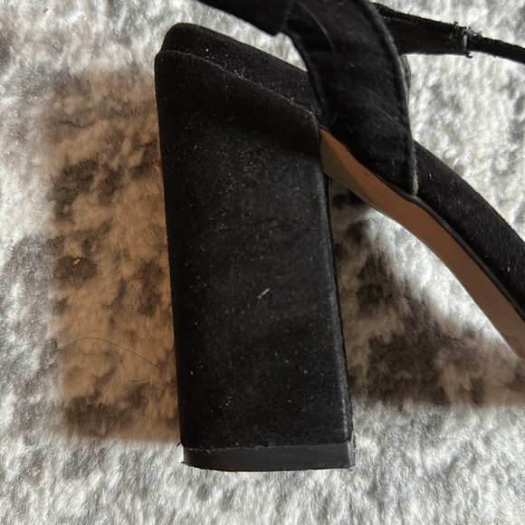 Black lace up block sandal - Picture 4 of 4